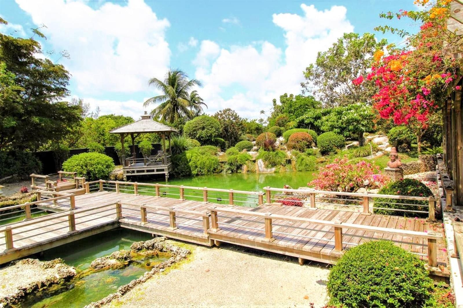 Delightful Sukiya Tiny House! Japanese Garden In Homestead Exterior photo