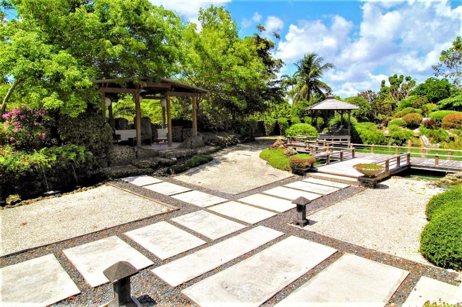 Delightful Sukiya Tiny House! Japanese Garden In Homestead Exterior photo