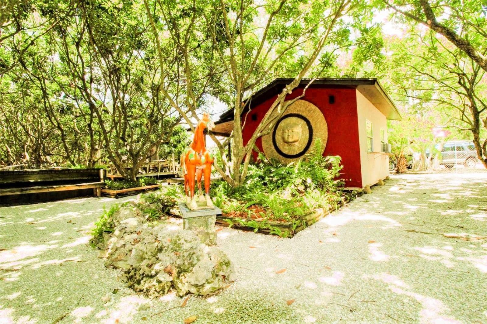 Delightful Sukiya Tiny House! Japanese Garden In Homestead Exterior photo